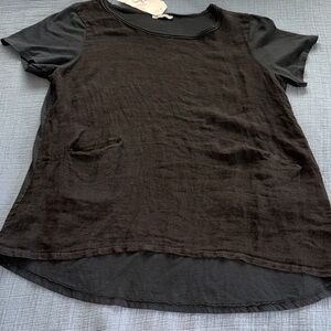 KS Italian Black Linen Blend Top W/Front Pockets NWT L
